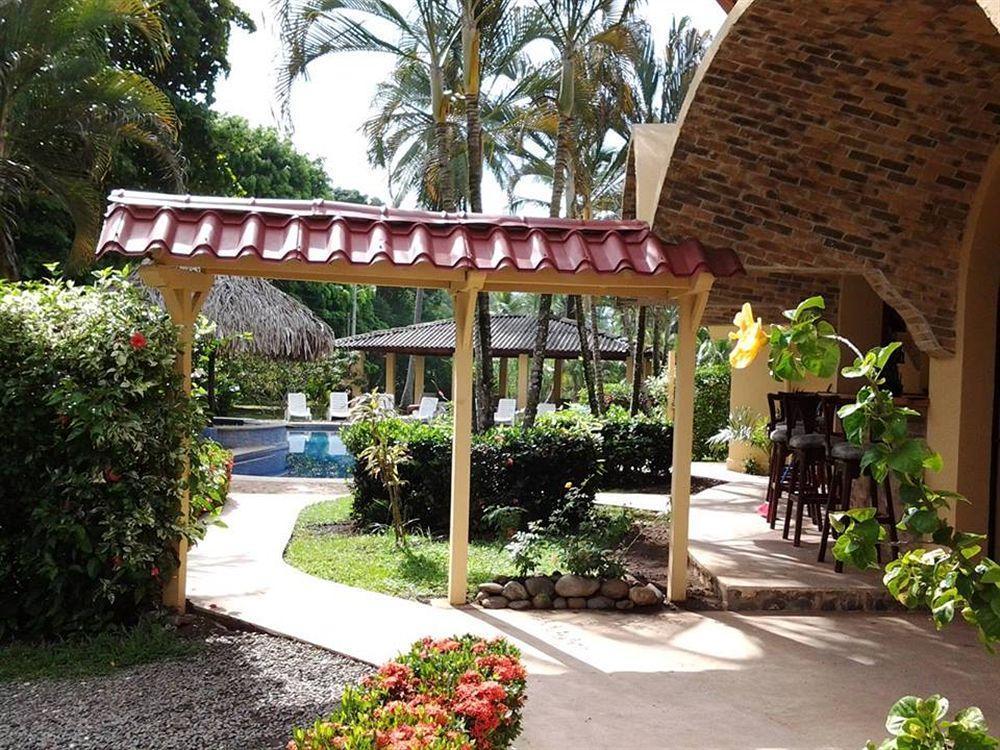 Delfin Beach Front Resort Esterillos Esterno foto
